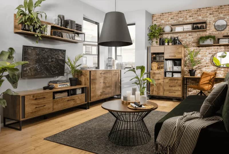 Najlepsze dodatki do szarych ścian i brązowych mebli - pomysły na aranżację