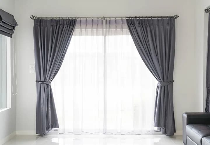 Jakie zasłony do szarej ściany: 8 skutecznych sposobów na stylowe wnętrze
